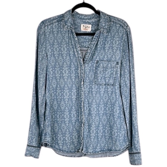 Holding Horses Chambray Damask Print Long Sleeve Button Down Top Size Small - Picture 1 of 7